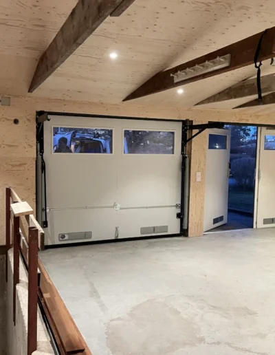 Snickare-akerberga: professionellt snickeriarbete i trä